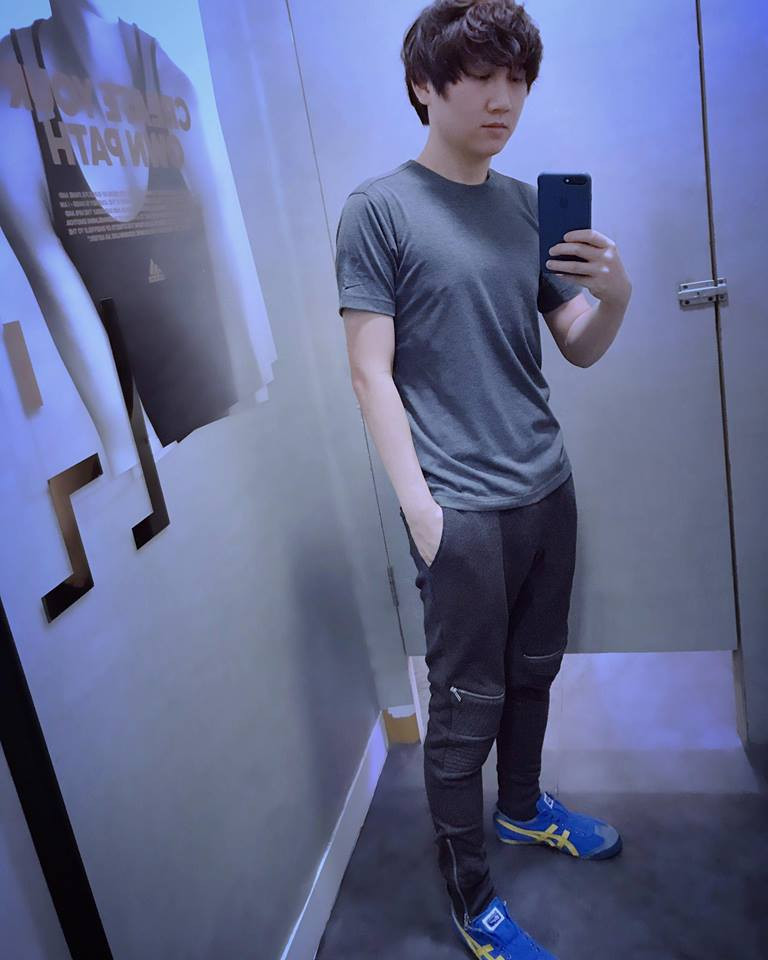 Mr.Siro chính là minh chứng cho câu nói của nhiều bạn trẻ hiện nay: "Chỉ cần ốm là auto đẹp!".