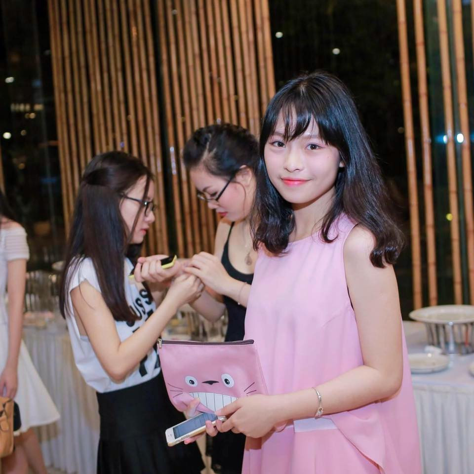 Các bạn trẻ chia sẻ về ngày 20/10 với những kỷ niệm đặc biệt khó quên ảnh 4