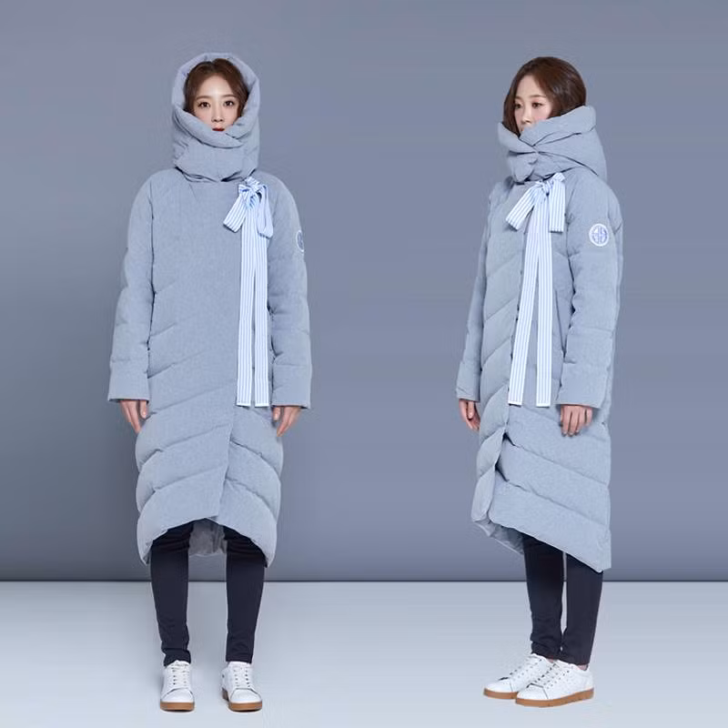 Mùa Đông không lạnh với áo khoác phong cách “quấn chăn lăn ra đường” ảnh 7