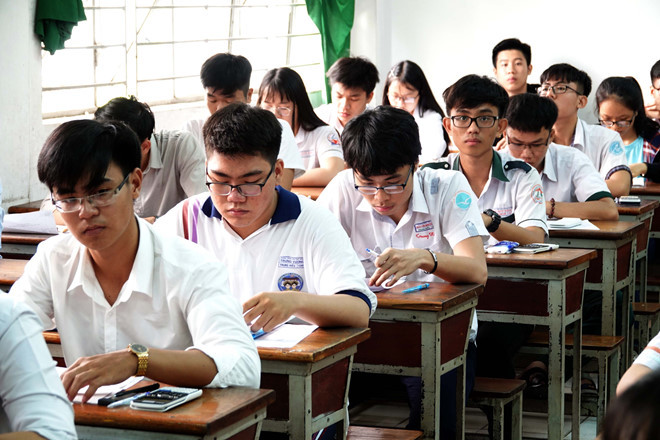 Thí sinh tham dự kỳ thi đánh giá năng lực của ĐH Quốc gia TP.HCM năm 2019. Ảnh: Đào Ngọc Thạch Thí sinh tham dự kỳ thi đánh giá năng lực của ĐH Quốc gia TP.HCM năm 2019. Ảnh: Đào Ngọc Thạch