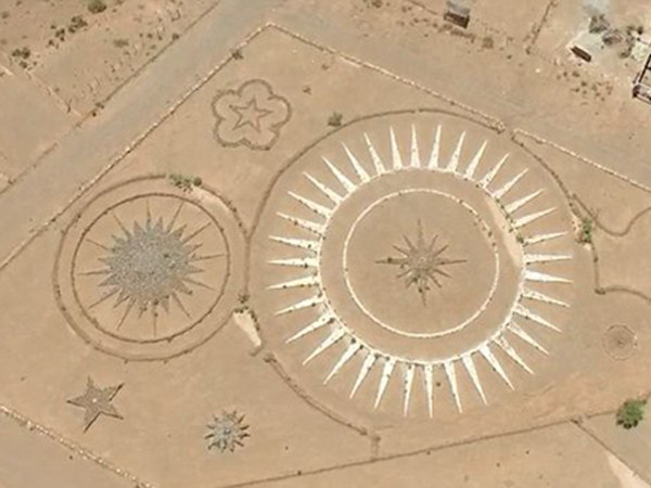 Bến đỗ UFO ở sa mạc Salta, Argentina nhìn từ trên cao xuống.