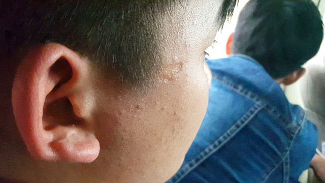Theo các em học sinh, thầy Hiệu trưởng thường gọi các em lên phòng mình rồi thực hiện hành vi (Ảnh: CTV). Theo các em học sinh, thầy Hiệu trưởng thường gọi các em lên phòng mình rồi thực hiện hành vi (Ảnh: CTV).