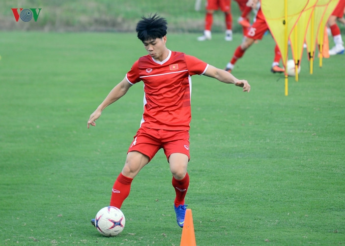 Công Phượng đang rất nỗ lực tập luyện trước trận lượt về với ĐT Philippines trên sân Mỹ Đình.