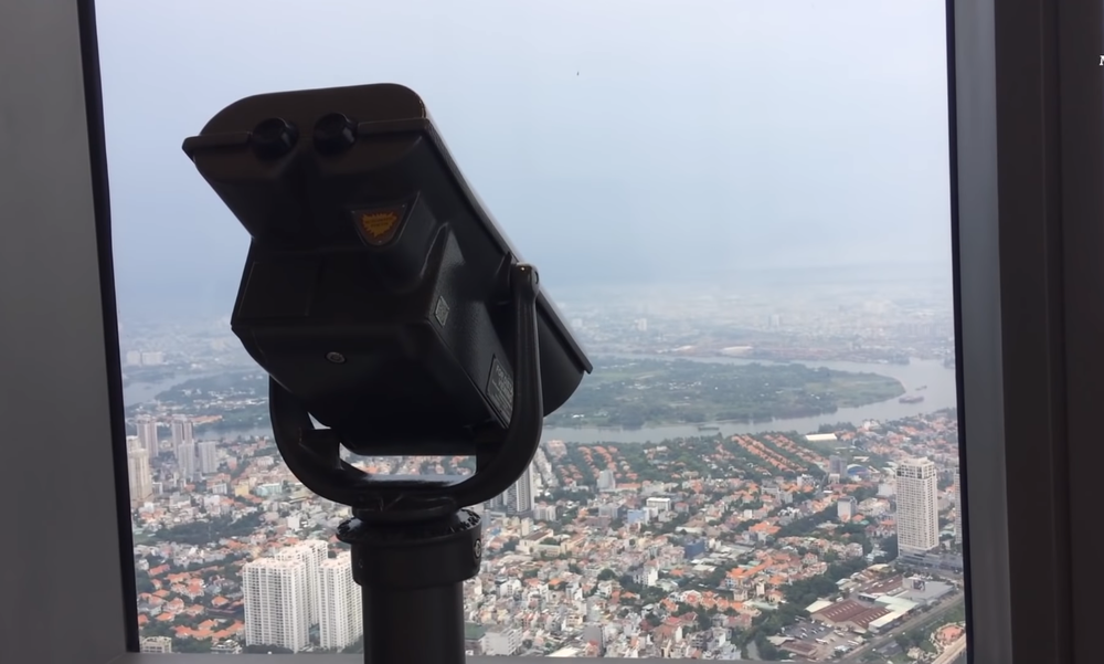 Bạn sẽ phải bỏ ra 810.000 đồng cho một lần lên đài quan sát.