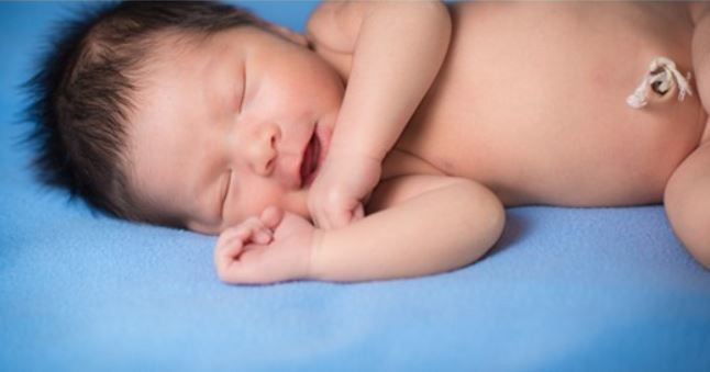 Rốn là vết sẹo đầu tiên của con người.