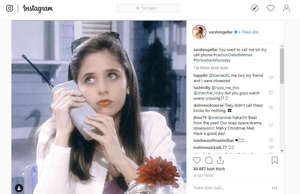 Sarah Michelle Gellar đã đăng tải hình ảnh của mình vào những ngày đầu thập niên 90.