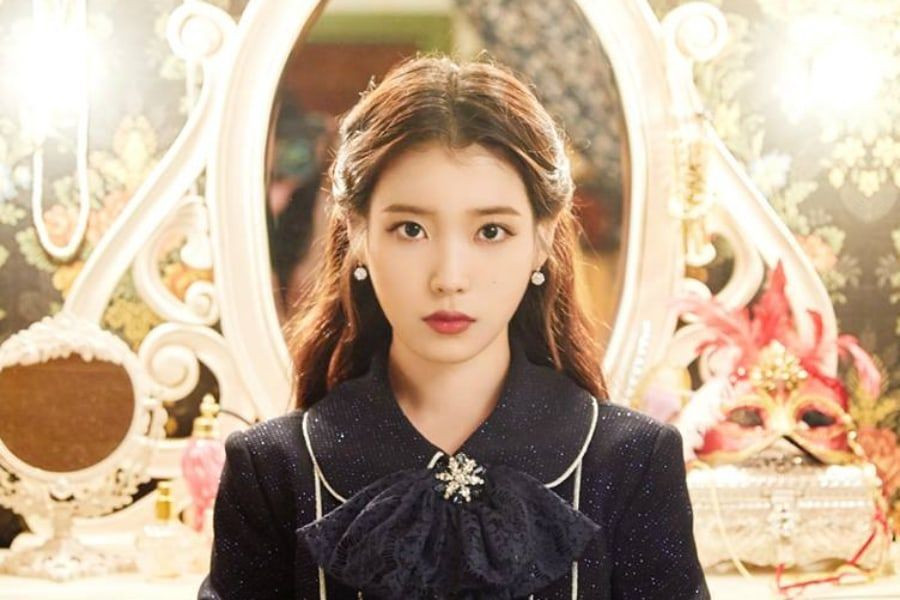 IU