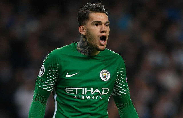 Man City cũng từng lâm vào tình cảnh tương tự như Liverpool (không tìm ra được thủ môn xuất sắc trong nhiều năm) nhưng họ đã giải được bài toán ấy sau khi chiêu mộ Ederson. Để có được chữ ký của thủ môn này mùa Hè 2018, Man