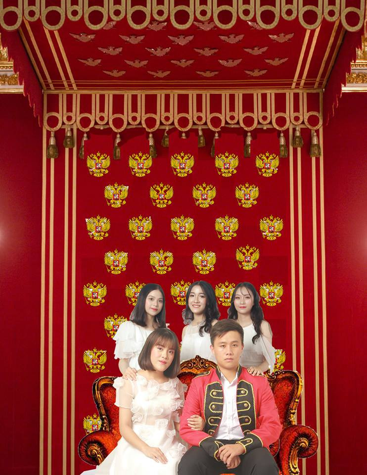 Gia đình Sa Hoàng cuối cùng được "made-by" teen THPT Phan Bội Châu.