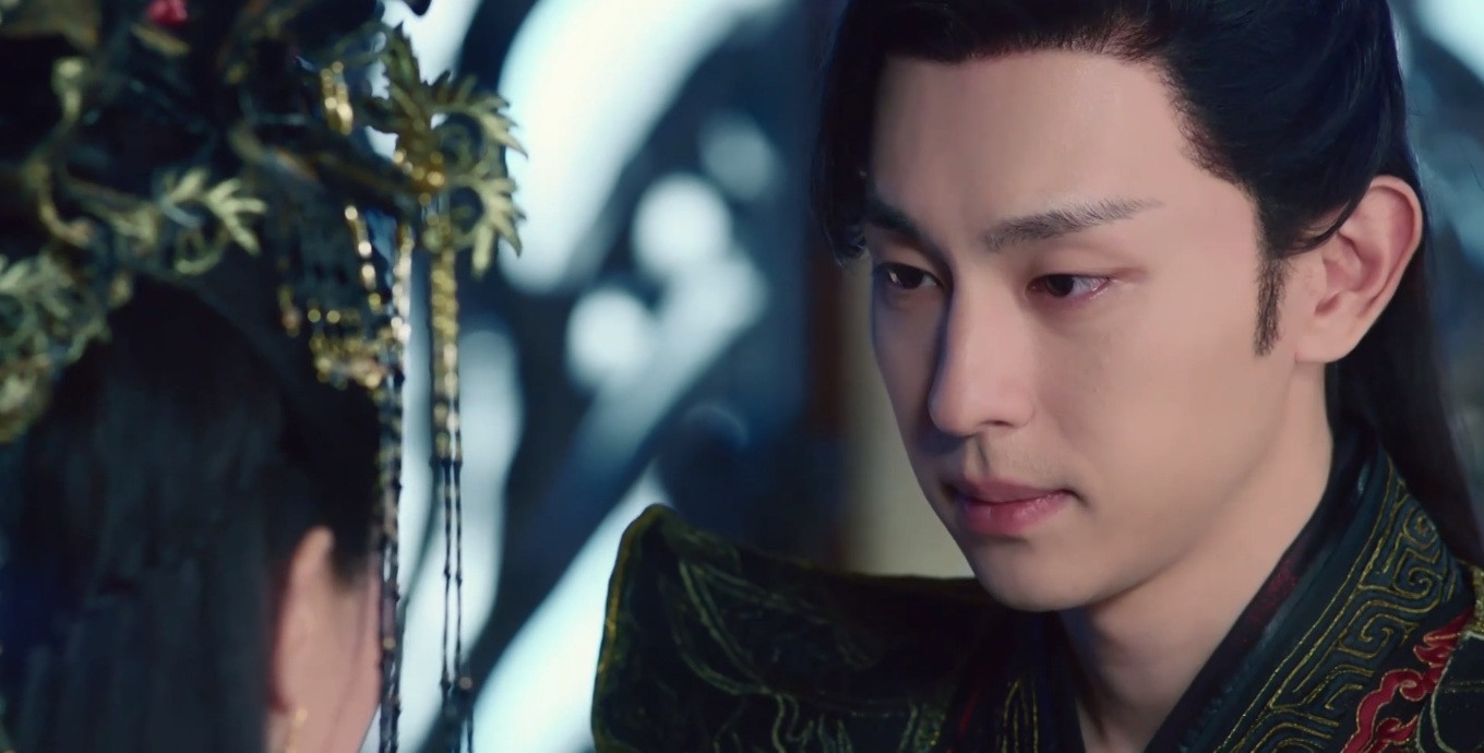 Đặng Luân được khen ngợi diễn xuất có thăng trầm, có ngọt ngào lẫn bi thương.