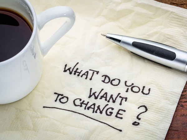 “Bạn muốn thay đổi điều gì?” – cứ thay đổi từ những việc nhỏ nhất mỗi ngày, rồi những thay đổi lớn và tích cực sẽ đến.