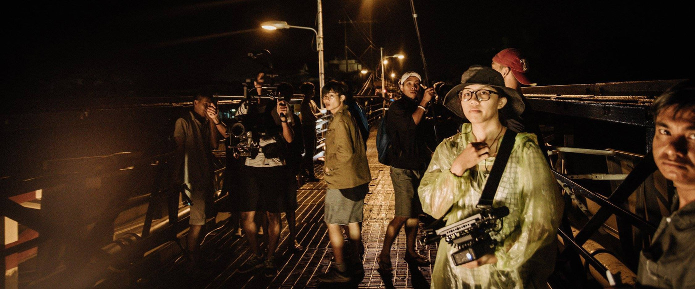 Vì làm phim khó lắm, khó khăn có thể ập tới bất cứ lúc nào và đánh gục bạn