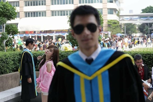 Tình bạn không có lỗi, lỗi vì ở đây có quá nhiều gái xinh mà thôi! Tình bạn không có lỗi, lỗi vì ở đây có quá nhiều gái xinh mà thôi!