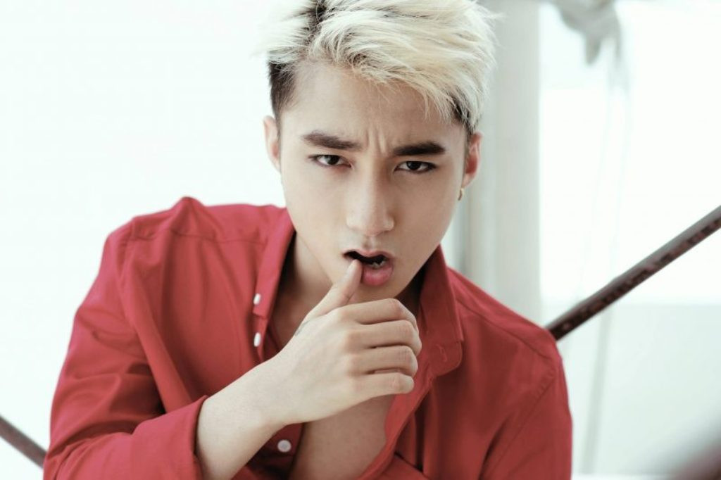 Không còn nghi ngờ gì nữa, Sơn Tùng M-TP chính là nam ca sĩ thay đổi kiểu tóc nhiều nhất V-Pop! ảnh 8 Không còn nghi ngờ gì nữa, Sơn Tùng M-TP chính là nam ca sĩ thay đổi kiểu tóc nhiều nhất V-Pop! ảnh 8