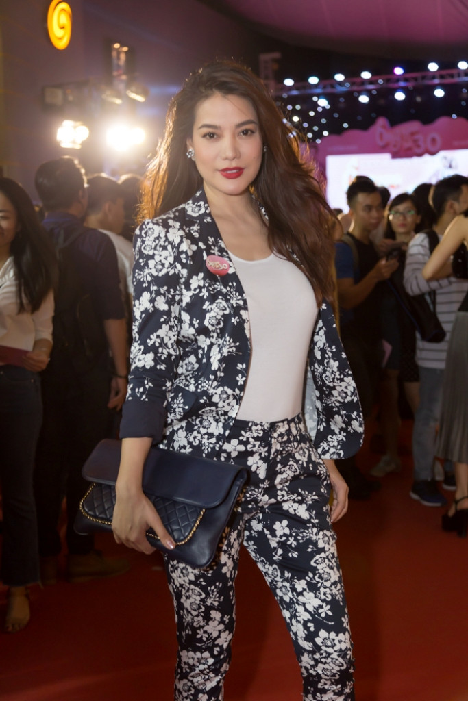 Loạt sao Việt đình đám đến ủng hộ vai chính đầu tay của "ông ngoại" Trịnh Thăng Bình ảnh 3