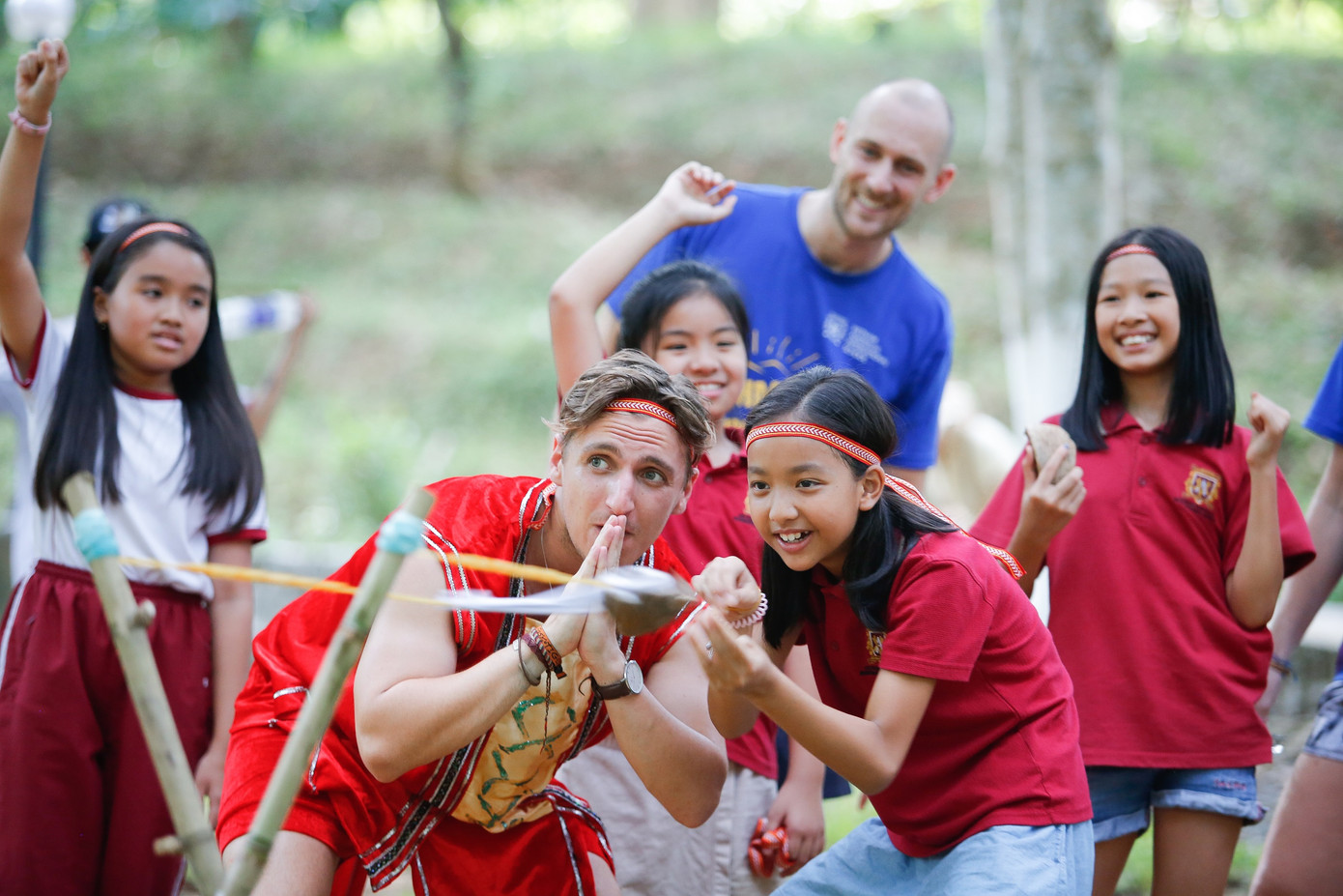 Học sinh trường VAS vui khám phá 