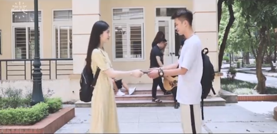 “Love in orange peach” ngọt ngào và đáng yêu của team Cam Đào.