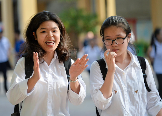 Thí sinh sau khi hoàn thành kỳ thi THPT quốc gia 2019. Ảnh: Việt Hùng.