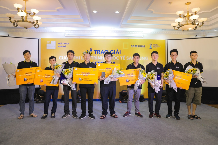 9 thí sinh Việt Nam đạt điểm tuyệt đối tại cuộc thi. 9 thí sinh Việt Nam đạt điểm tuyệt đối tại cuộc thi.