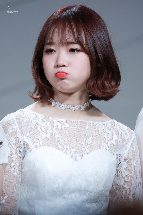 Định vị I.O.I - 11 cô gái gây "náo loạn" K-Pop năm ngoái, bây giờ đang ở đâu? ảnh 26