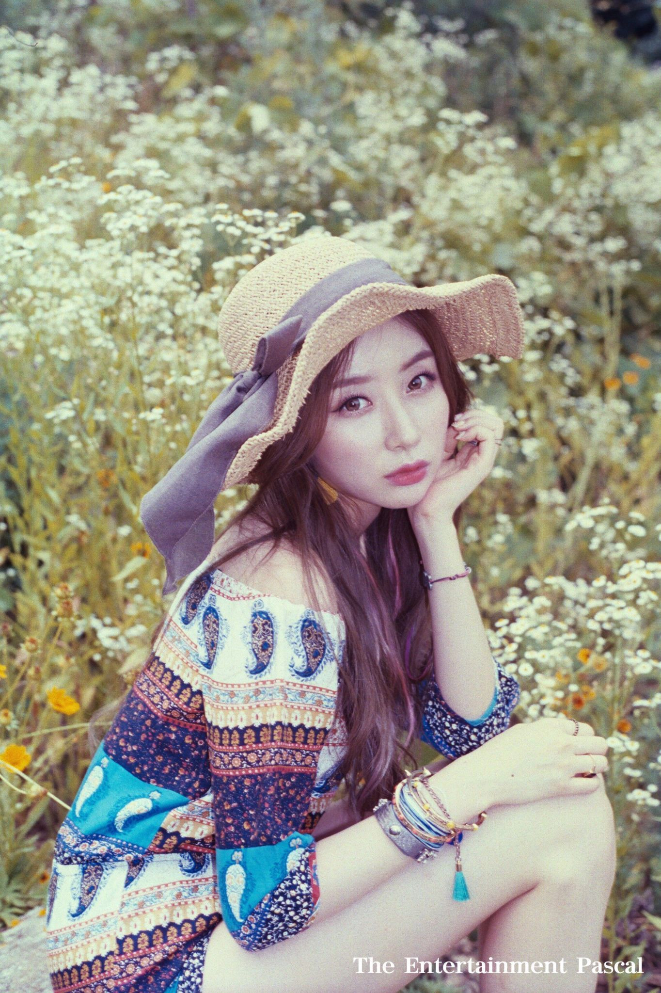 Gayoung đã mở cho mình một quán caffe riêng sau khi Stellar tan rã. Cuộc đời cô sẽ bước sang một trang mới hoàn hảo hơn và không còn phải làm những việc mà bản thân không muốn.