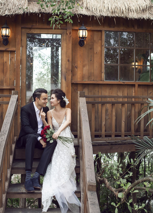 Chồng sắp cưới của Võ Hạ Trâm tên là Vikas, lớn hơn cô 12 tuổi. Hiện anh đang kinh doanh đá hoa cương tại Việt Nam.