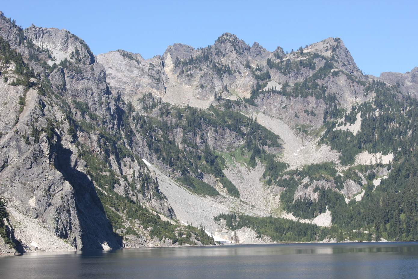 Không khí loãng khiến tôi suýt choáng 2 lần