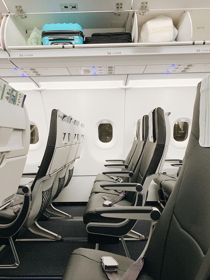 Máy bay A321 Neo của Bamboo Airways trang bị 204 chỗ ngồi, chia thành 2 hàng riêng biệt, trong đó có 196 ghế phổ thông. (Ảnh: Minh Tran)