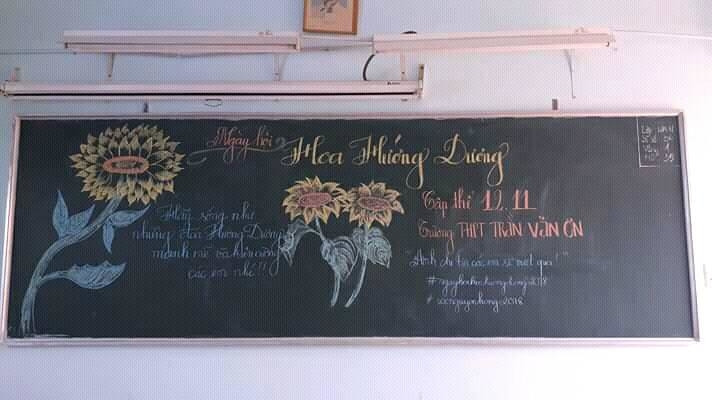 Còn gì vui hơn khi cả lớp cùng hưởng ứng ngày hội ý nghĩa này.