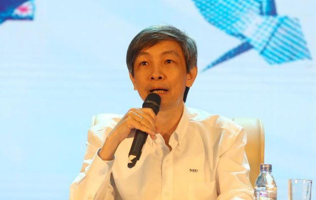 PGS.TS Bùi Đức Triệu cho rằng bạn trẻ có nghề tốt còn hơn có bằng cử nhân chất lượng thấp, không tìm được việc.