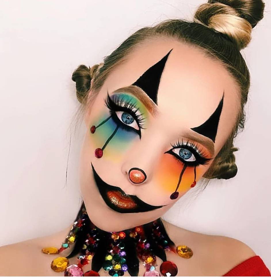 Một "cô hề" tinh nghịch cũng là lựa chọn không tồi. (Ảnh: miss_bigeye1)