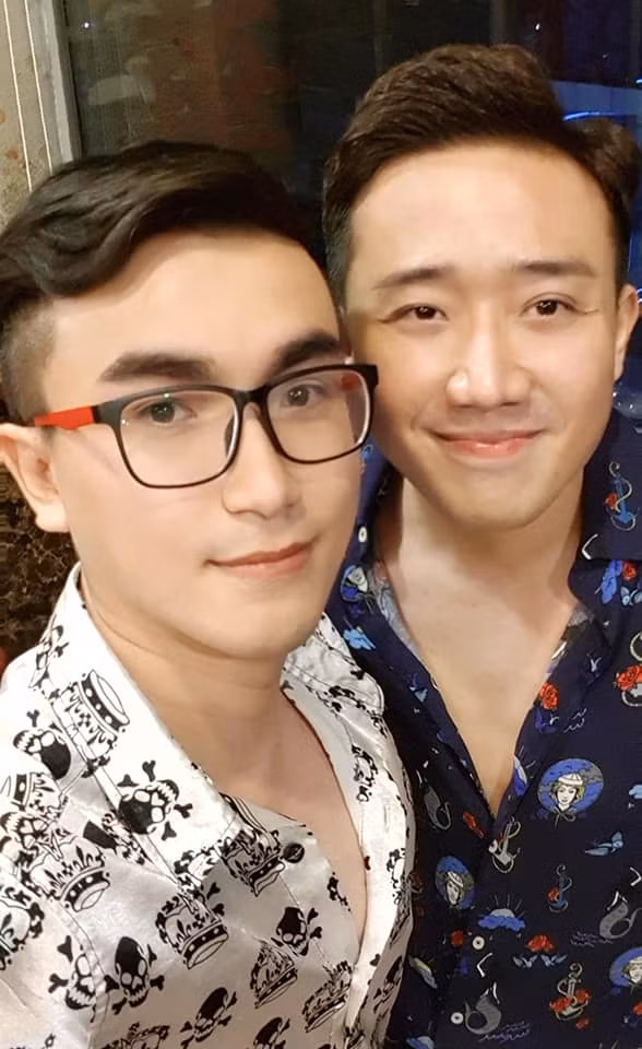Lật mở kho “thâm cung bí sử” toàn chuyện cực độc về các tấm poster của V-Pop ảnh 4