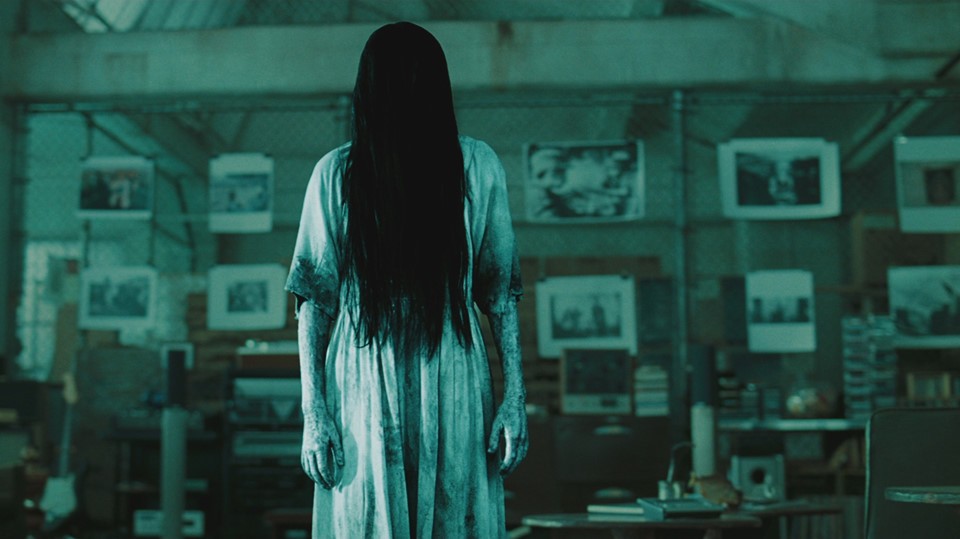 Tạo hình con ma trong "The Ring" vẫn luôn được đánh giá là gây ám ảnh nhất đối với người xem.