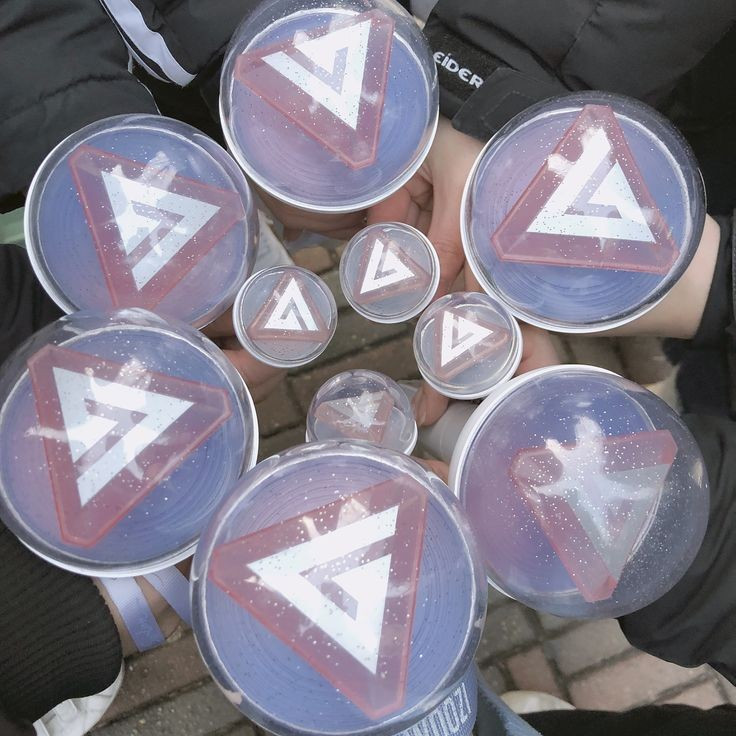 Bày binh bố trận kỹ lưỡng.