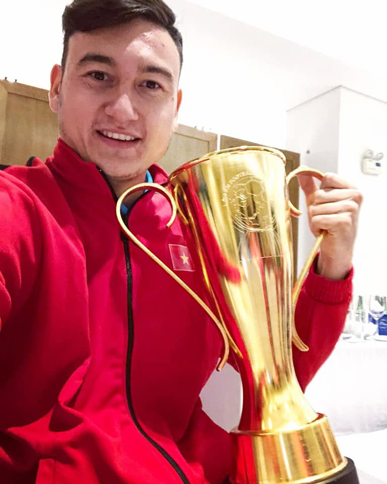 Văn Lâm là người có công lớn trong việc đưa ĐT Việt Nam đăng quang ngôi vô địch AFF Cup 2018.