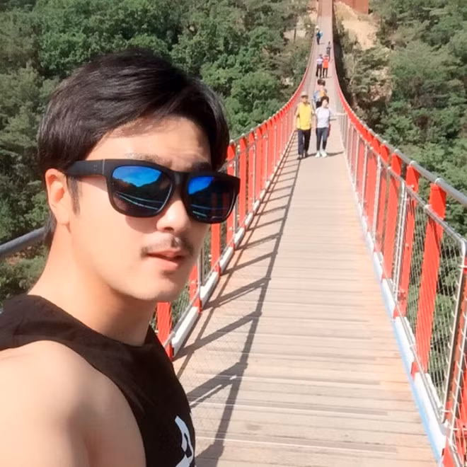 Park Sung Gyun nhận được sự quan tâm từ những ngày đầu nhận vị trí.