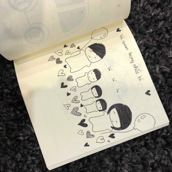 Ước mơ của Trang Lou năm 17 tuổi ấy chỉ đơn giản là kiếm thật nhiều tiền để có thể xây dựng tổ ấm hạnh phúc cùng người mình yêu, được khoác lên chiếc váy trắng cùng sánh đôi với chú rể của đời mình…