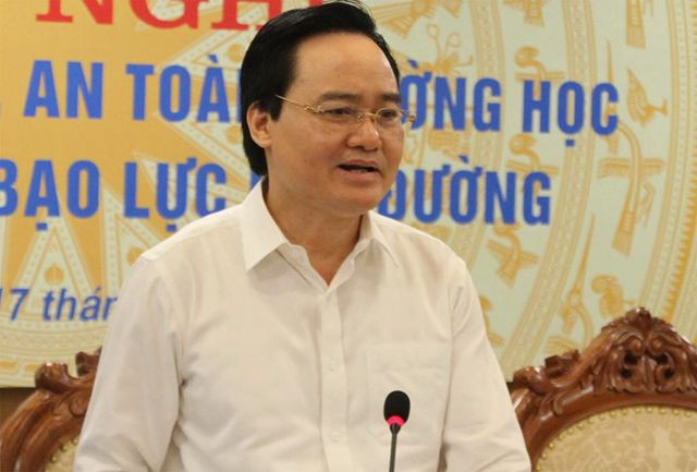 Bộ trưởng Bộ GD&amp;ĐT Phùng Xuân Nhạ.