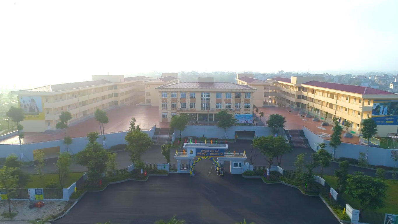 Trường Liên cấp Tuệ Đức cơ sở Hà Nội tọa lạc tại quận Thanh Oai.