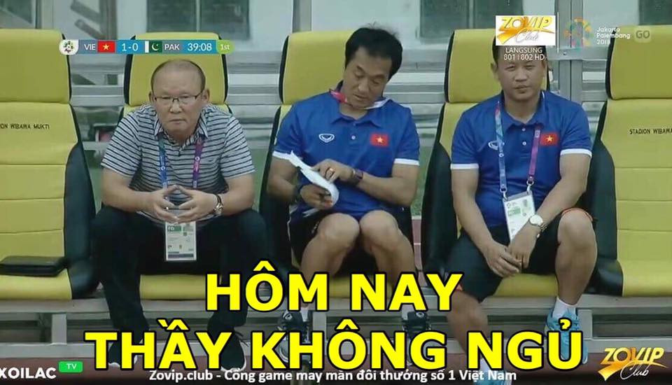 Thắng đậm 3-0 trong ngày ra quân, U23 Việt Nam tạm lên đứng đầu bảng D của ASIAD 18. Thắng đậm 3-0 trong ngày ra quân, U23 Việt Nam tạm lên đứng đầu bảng D của ASIAD 18.