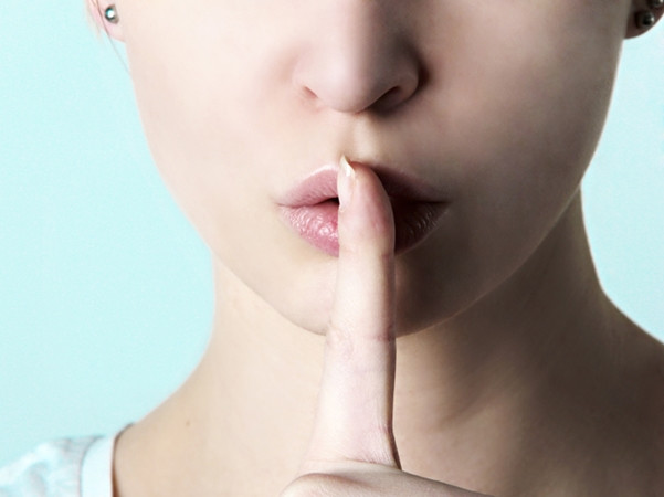 Khó là biết kiềm chế để không nói khi không cần thiết…