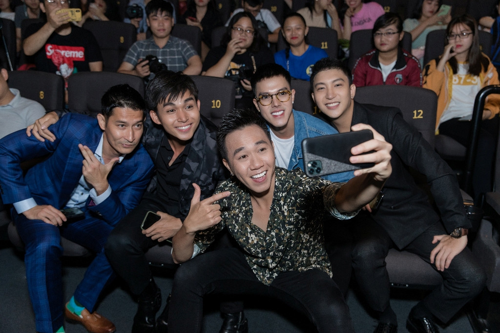 B Trần, Jun Phạm, Anh Đức "rủ nhau" tham gia chương trình "Sao nhập ngũ 2019" ảnh 4 B Trần, Jun Phạm, Anh Đức "rủ nhau" tham gia chương trình "Sao nhập ngũ 2019" ảnh 4