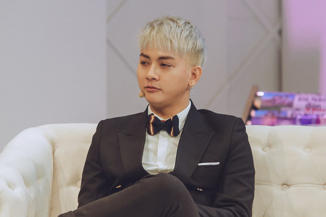 Hoài Lâm đã từng stress khi liên tục gặp ồn ào trong suốt một khoảng thời gian dài. Và giờ đây, anh đã có được cuộc sống yên bình như hằng mong ước.