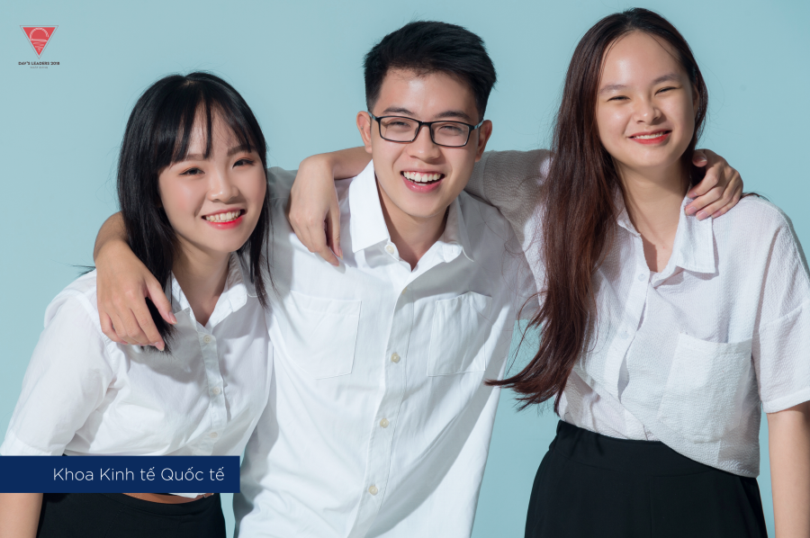 Khoa Kinh tế vốn được xem là “mặt trăng lạnh” tại Học viện, liệu năm nay những chàng trai cô gái này có thể thay đổi suy nghĩ dập khuôn và mang về những làn gió mới cho khoa của mình?