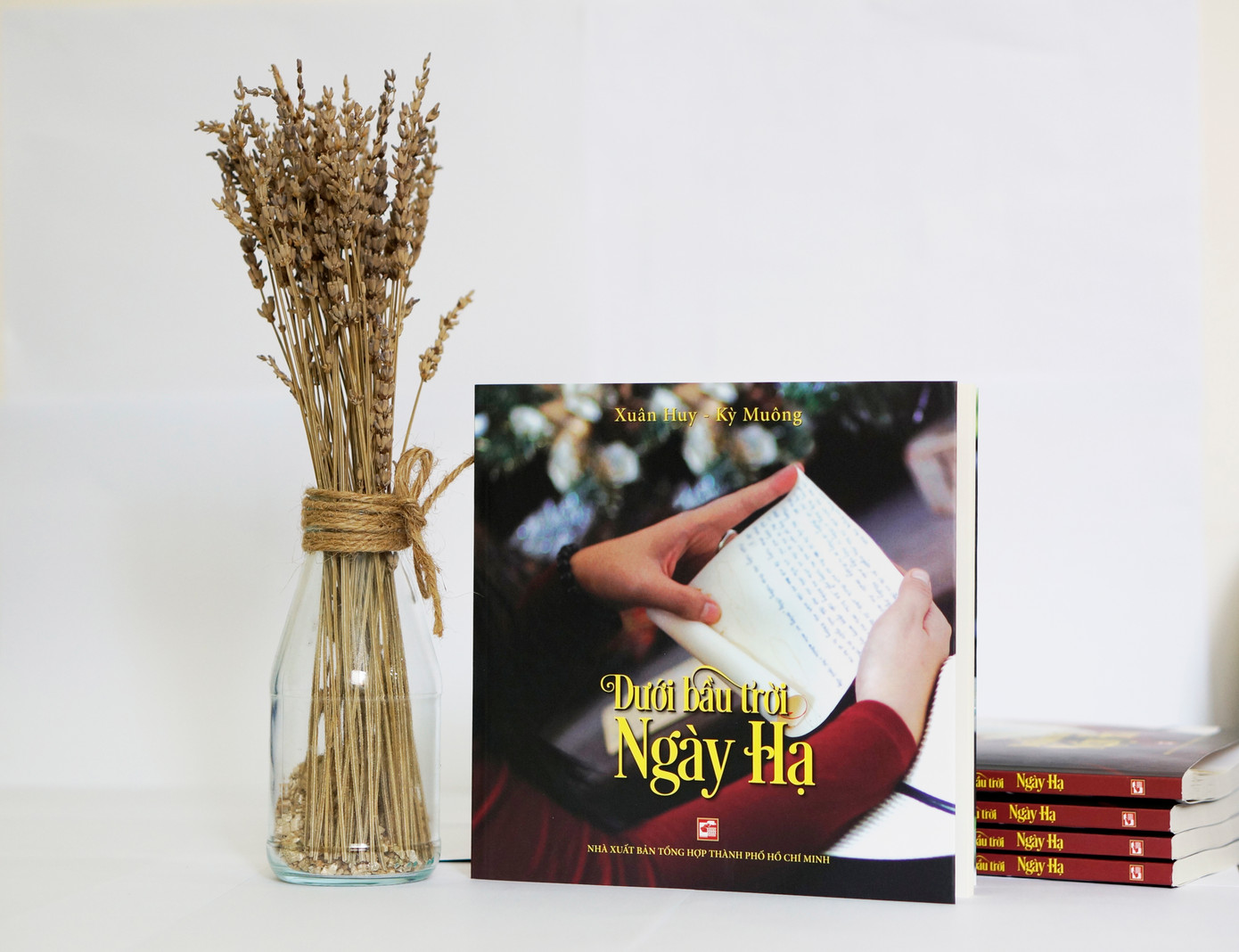 Quyển sách là món quà tuyệt vời cho những cô nàng mộng mơ