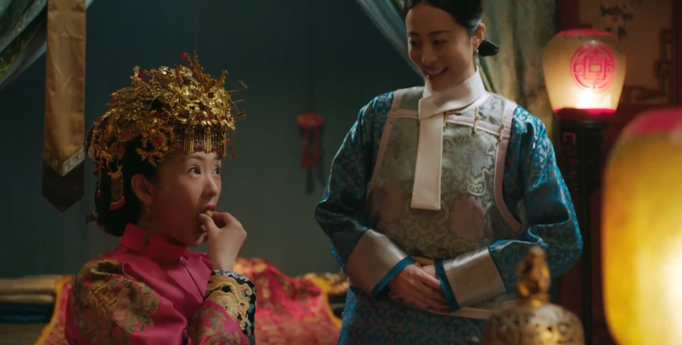 Nhưng Cao Hi Nguyệt vẫn rất vui vẻ... ăn uống.