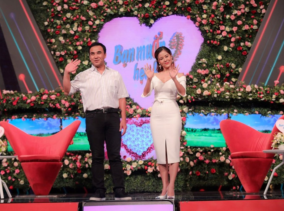 Nam Thư thay thế đàn chị Cát Tường dẫn cặp cùng MC Quyền Linh.