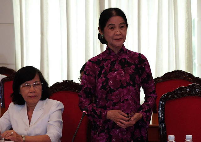 Luật sư Trương Thị Hòa đề xuất bỏ nội dung "ép buộc học sinh học thêm để thu tiền" ra khỏi quy định về các hành vi giáo viên không được làm