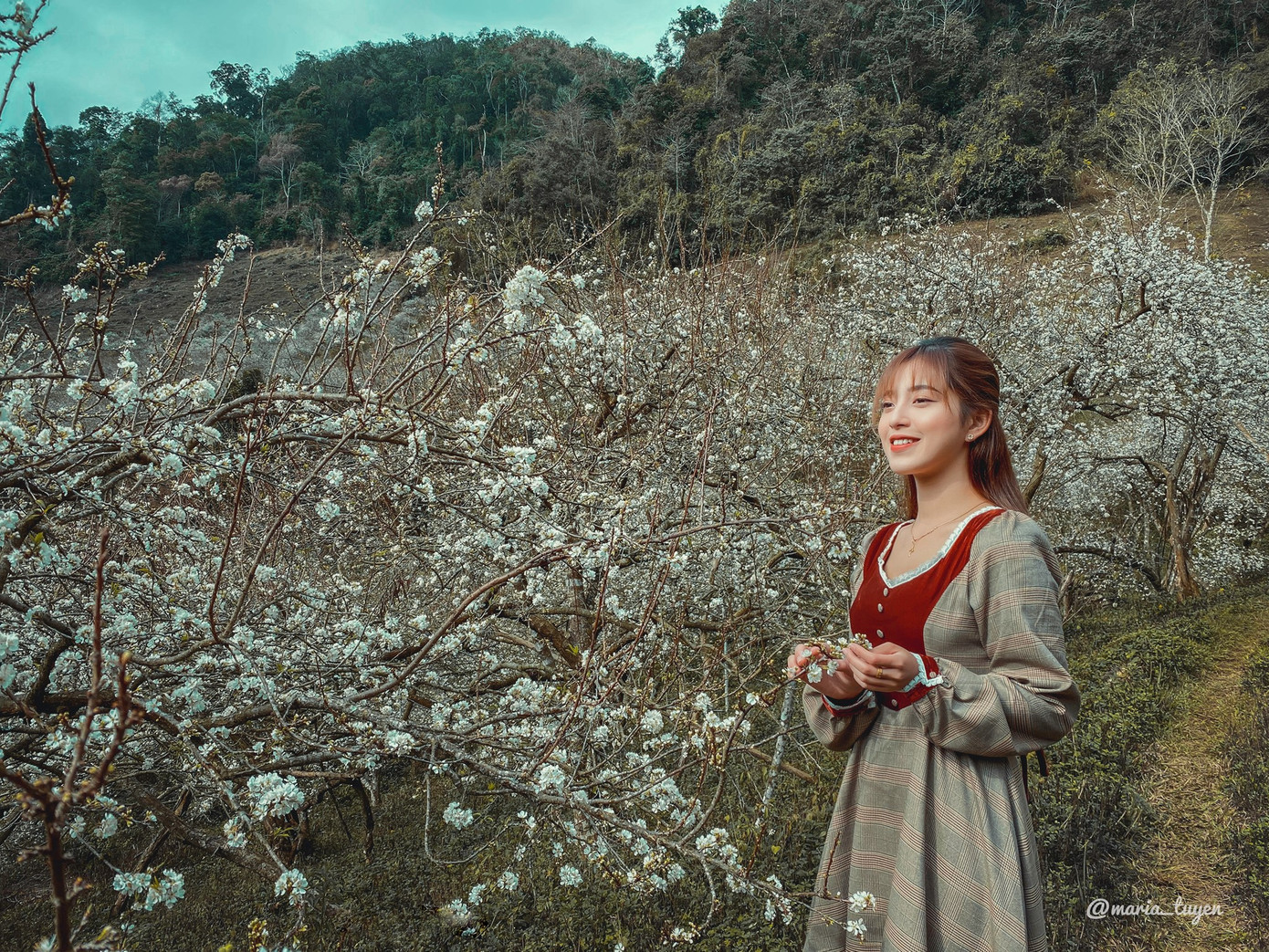 Địa điểm này không search được trên Google maps, các bạn có thể vừa đi vừa hỏi thăm nhé