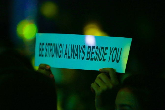 Bay vào dải ngân hà được tạo thành từ tình yêu vô tận fan dành cho Hari Won ảnh 3